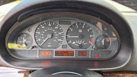 2004 BMW 3 Series 325xi