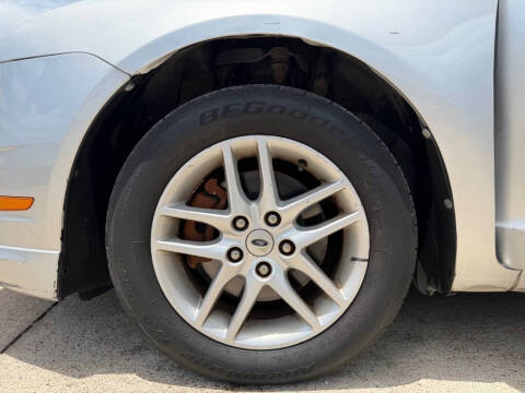 2012 Ford Fusion S