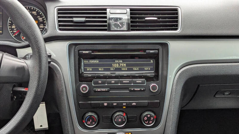 2014 Volkswagen Passat