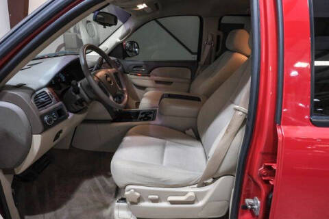 2011 Chevrolet Avalanche LS