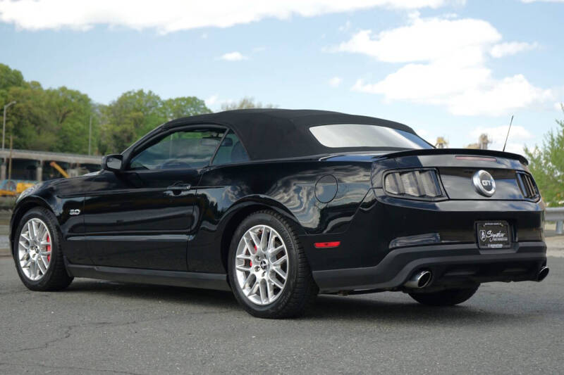 2012 Ford Mustang GT Premium