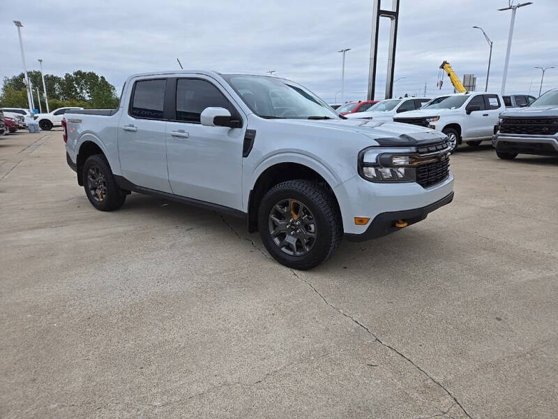 2023 Ford Maverick Lariat