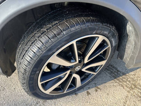 2017 Nissan Rogue Sport SL