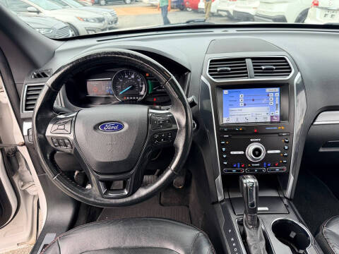 2019 Ford Explorer Sport