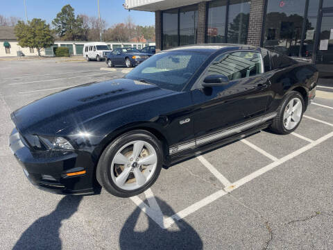 2013 Ford Mustang for sale at Greenville Auto World in Greenville NC