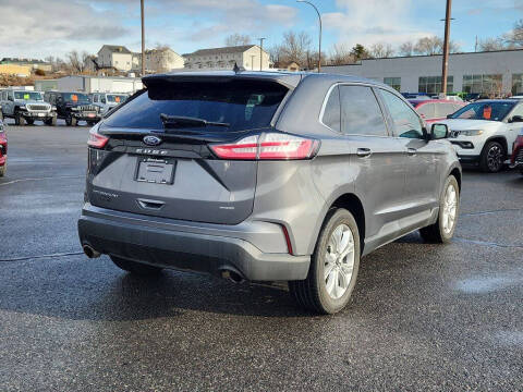 2023 Ford Edge Titanium