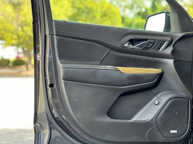 2019 GMC Acadia Denali