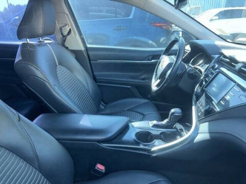 2019 Toyota Camry SE