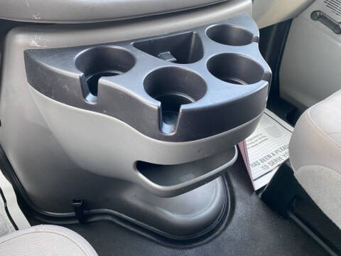 2006 Ford E-Series E-350 SD