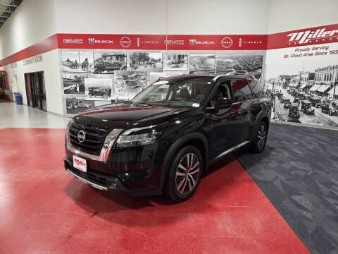2022 Nissan Pathfinder Platinum