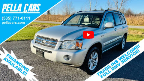 2006 Toyota Highlander Hybrid for sale at Pella Cars LLC in Brockport NY