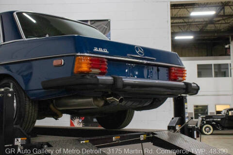 1975 Mercedes-Benz 280-Class