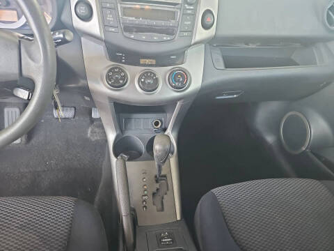 2006 Toyota RAV4 Sport