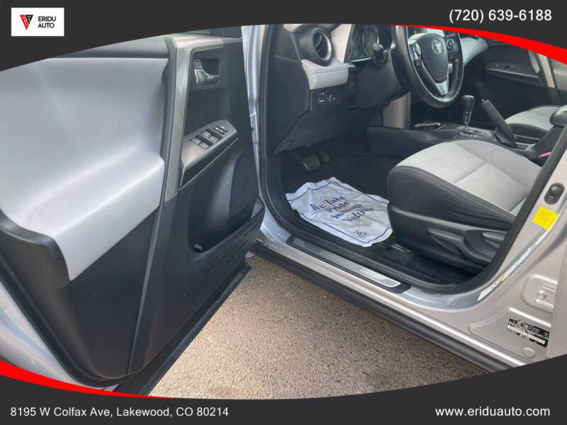 2017 Toyota RAV4 Hybrid XLE