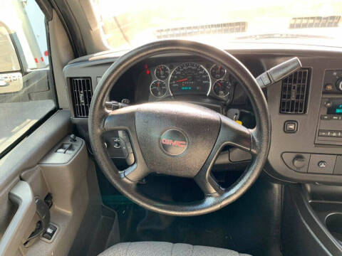 2022 GMC Savana 2500