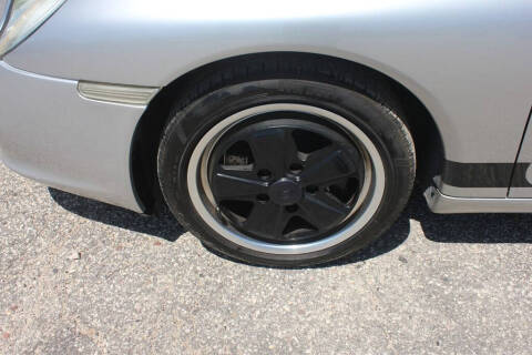 2004 Porsche 911 Carrera