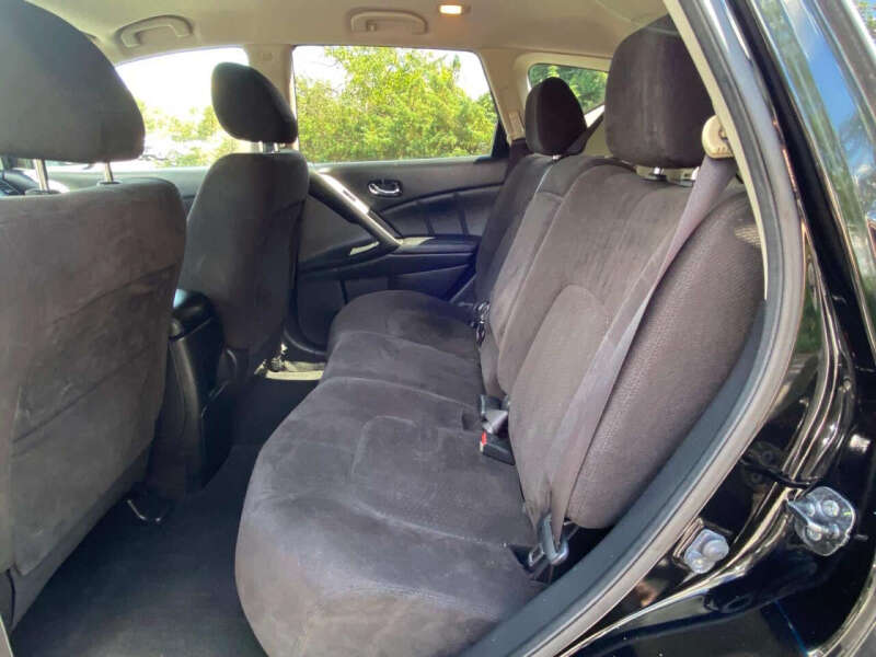 2011 Nissan Murano S