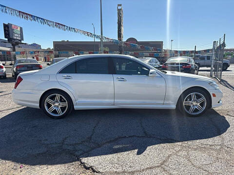 2013 Mercedes-Benz S-Class S 550
