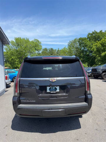 2019 Cadillac Escalade Premium Luxury