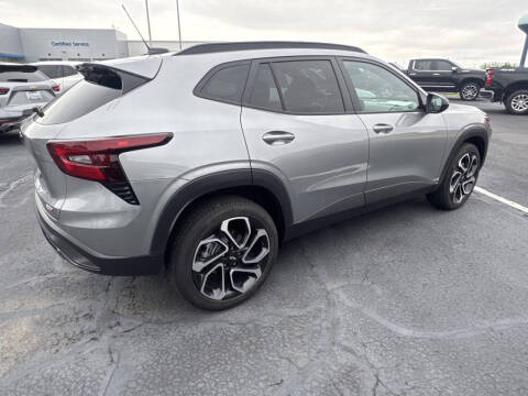 2025 Chevrolet Trax RS