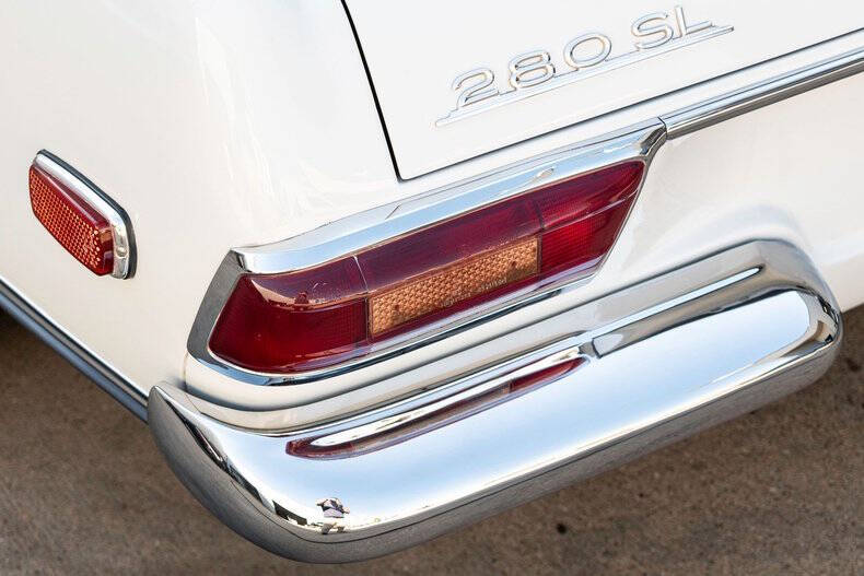 1969 Mercedes-Benz 280-Class