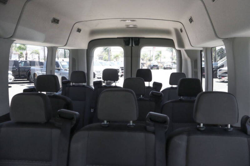 2024 Ford Transit 350 XLT