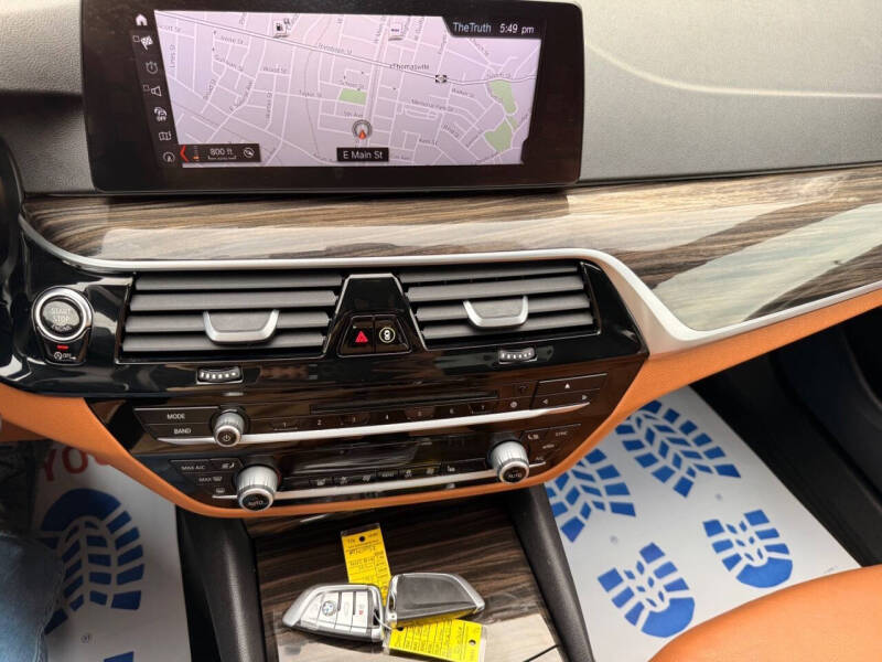 2017 BMW 5 Series 530i