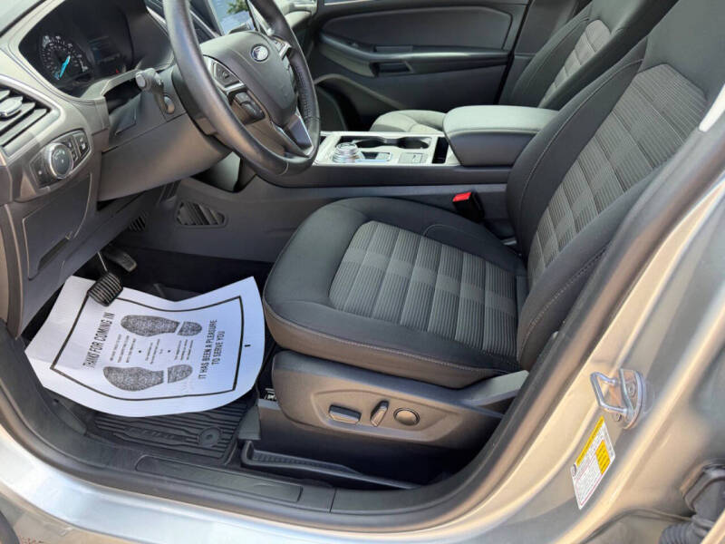 2024 Ford Edge