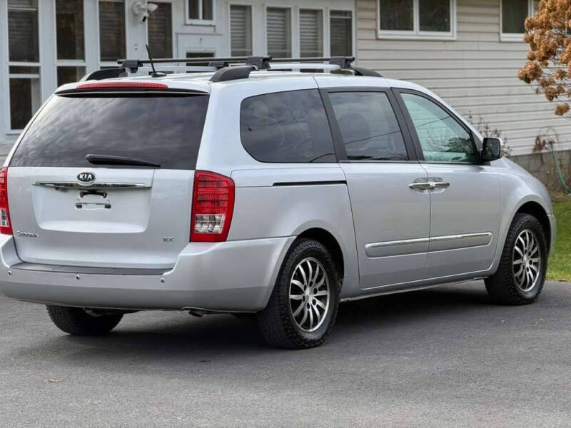 2012 Kia Sedona EX
