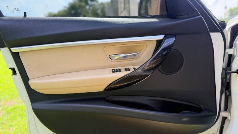 2018 BMW 3 Series 330i