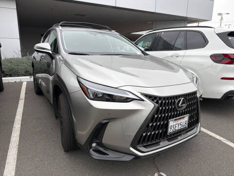 2025 Lexus NX 350h Premium
