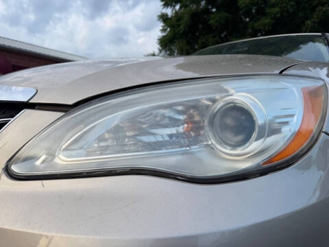 2014 Chrysler 200 Limited