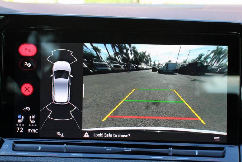 2022 Volkswagen Golf GTI Autobahn