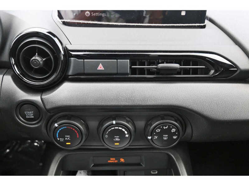 2026 Mazda MX-5 Miata Sport