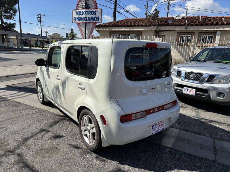 2011 Nissan cube SL photo 3