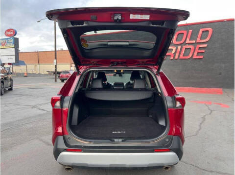 2019 Toyota RAV4 Adventure