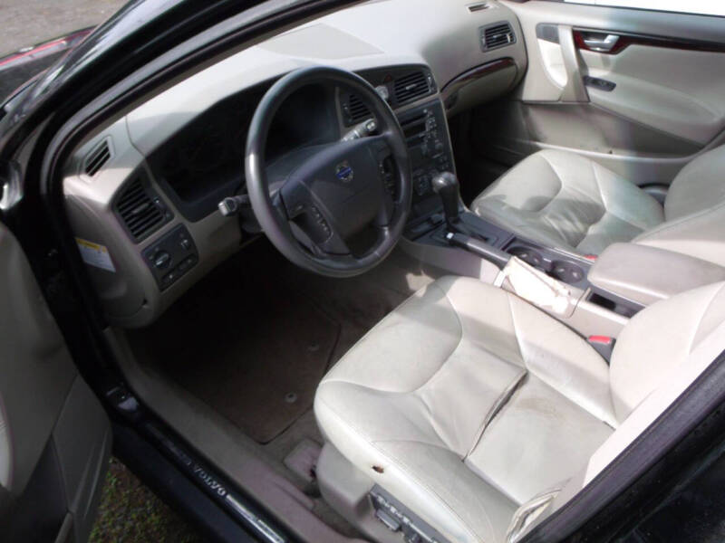2003 Volvo V70 2.4