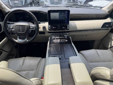 2018 Lincoln Navigator Select
