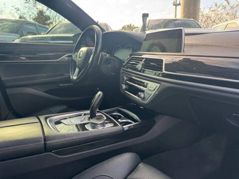 2016 BMW 7 Series 740i