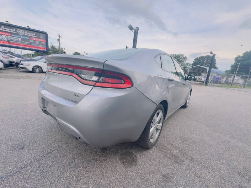 2016 Dodge Dart SXT