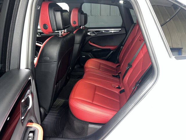 2021 Porsche Macan S
