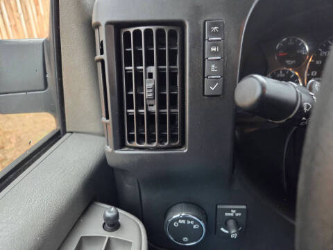 2021 Chevrolet Express 2500
