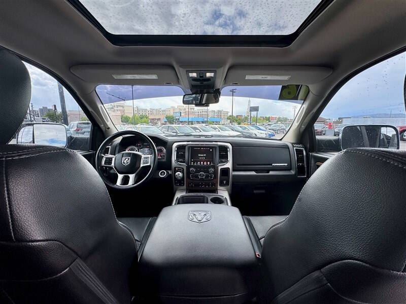 2016 RAM 1500 Laramie