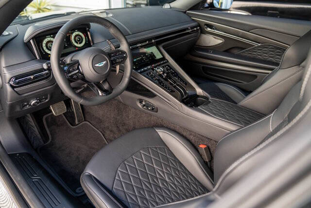 2024 Aston Martin DB12 3