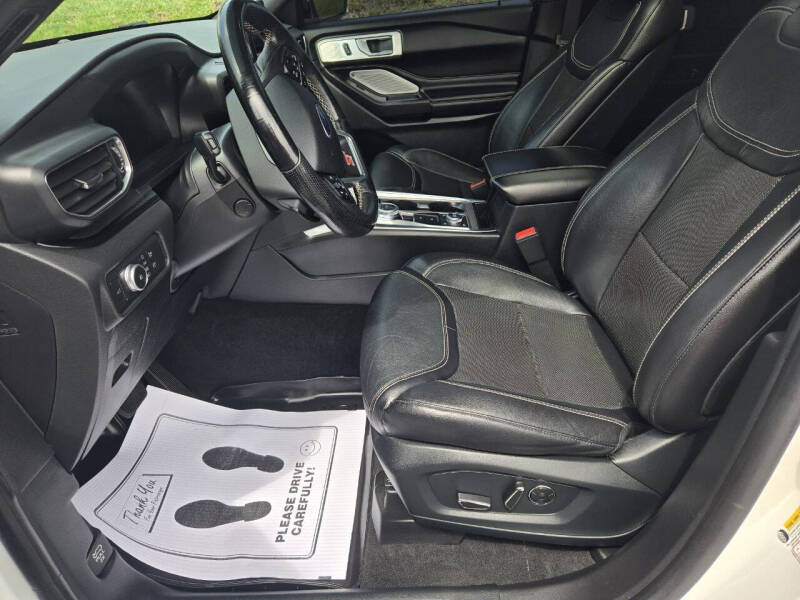 2020 Ford Explorer ST