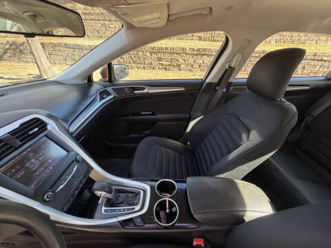 2013 Ford Fusion Hybrid SE