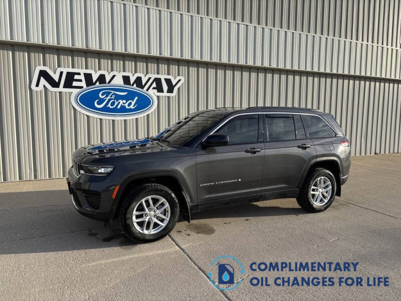 2025 Jeep Grand Cherokee Laredo X