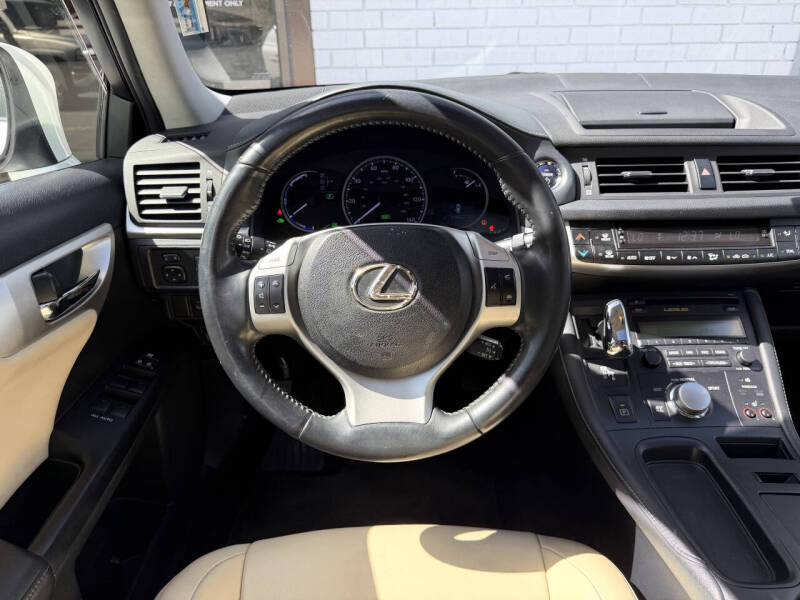2012 Lexus CT 200h Premium
