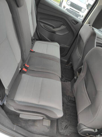 2017 Ford Escape S