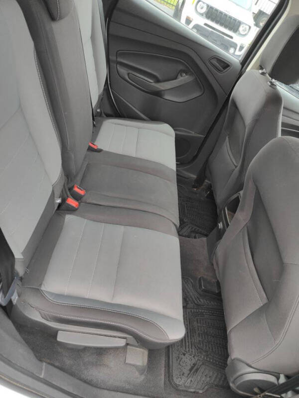 2017 Ford Escape S
